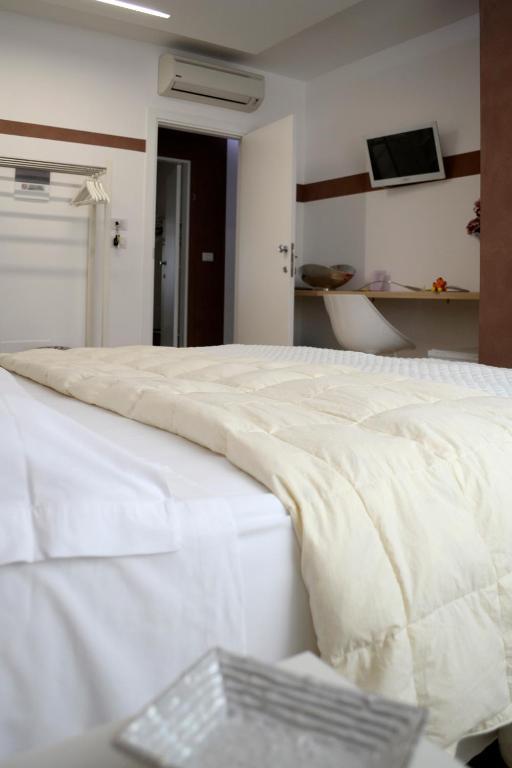 פולינאנו א מארה B&B Dimora Silvestri חדר תמונה
